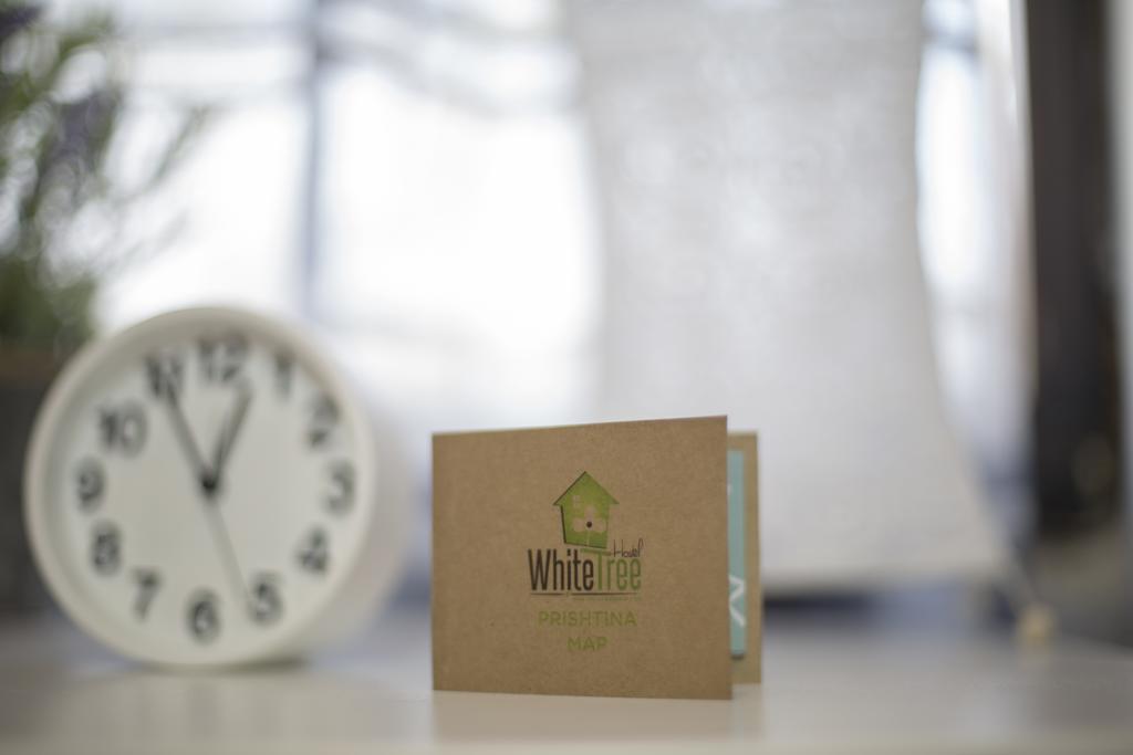 Hotel The White Tree Pristina Exterior foto